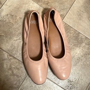 Like New Sarto by Franco Sarto Women’s Blush Leather Flats Size 9-1/2 be